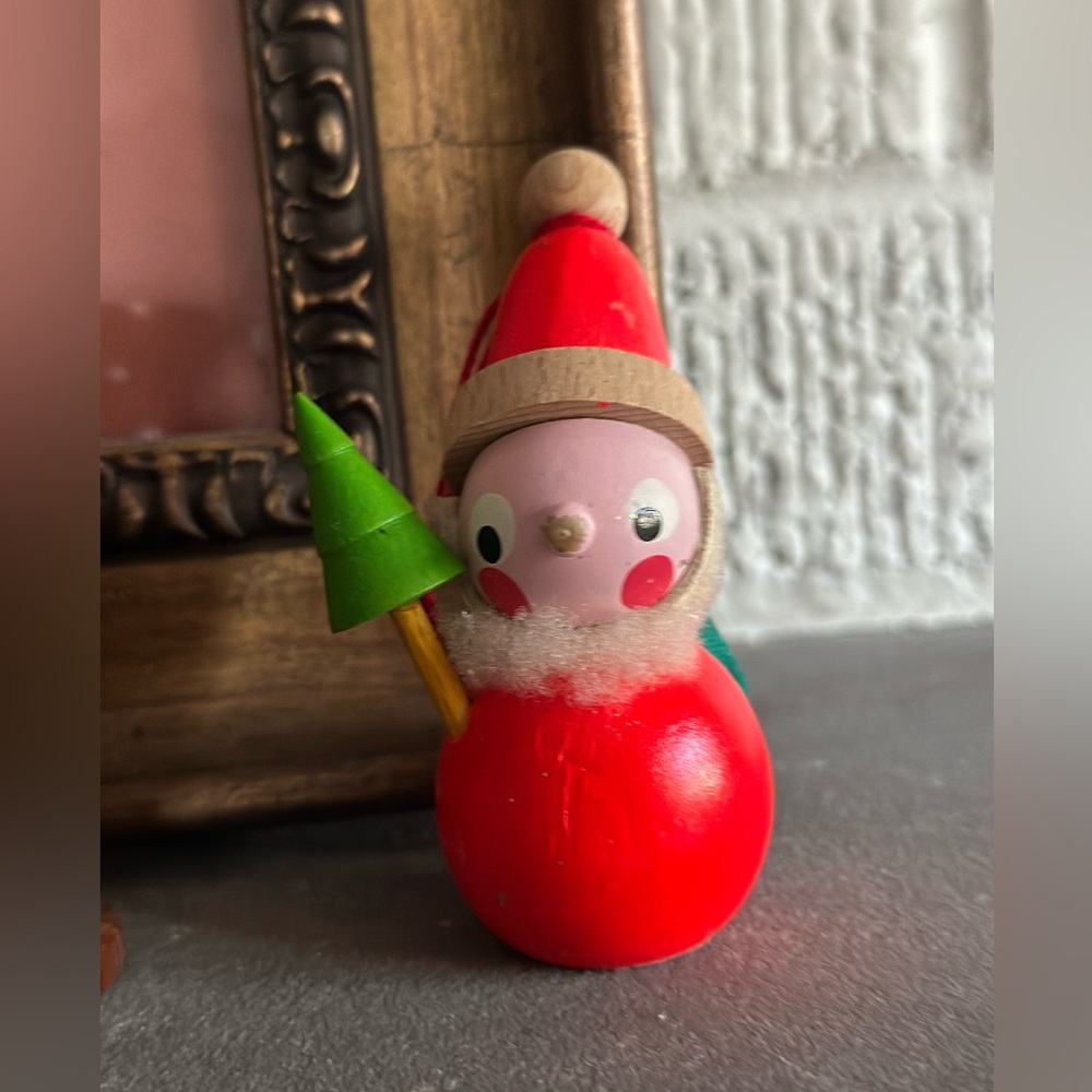 Vintage Steinbach wooden santa ornament with bag 3.5”H Made in Germany